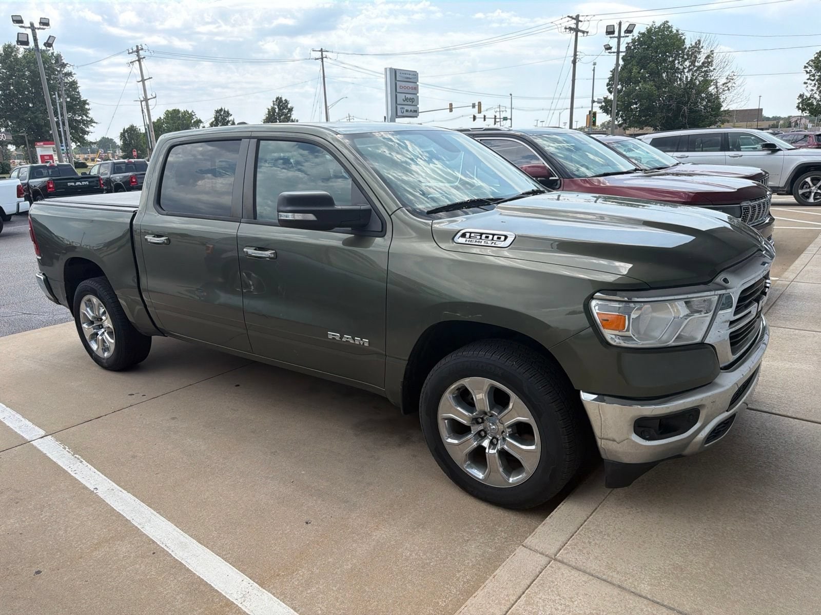 ram ram 1500 pickup 2020 1C6SRFFT9LN401077 image ram ram 1500 pickup 2020 1C6SRFFT9LN401077 image
